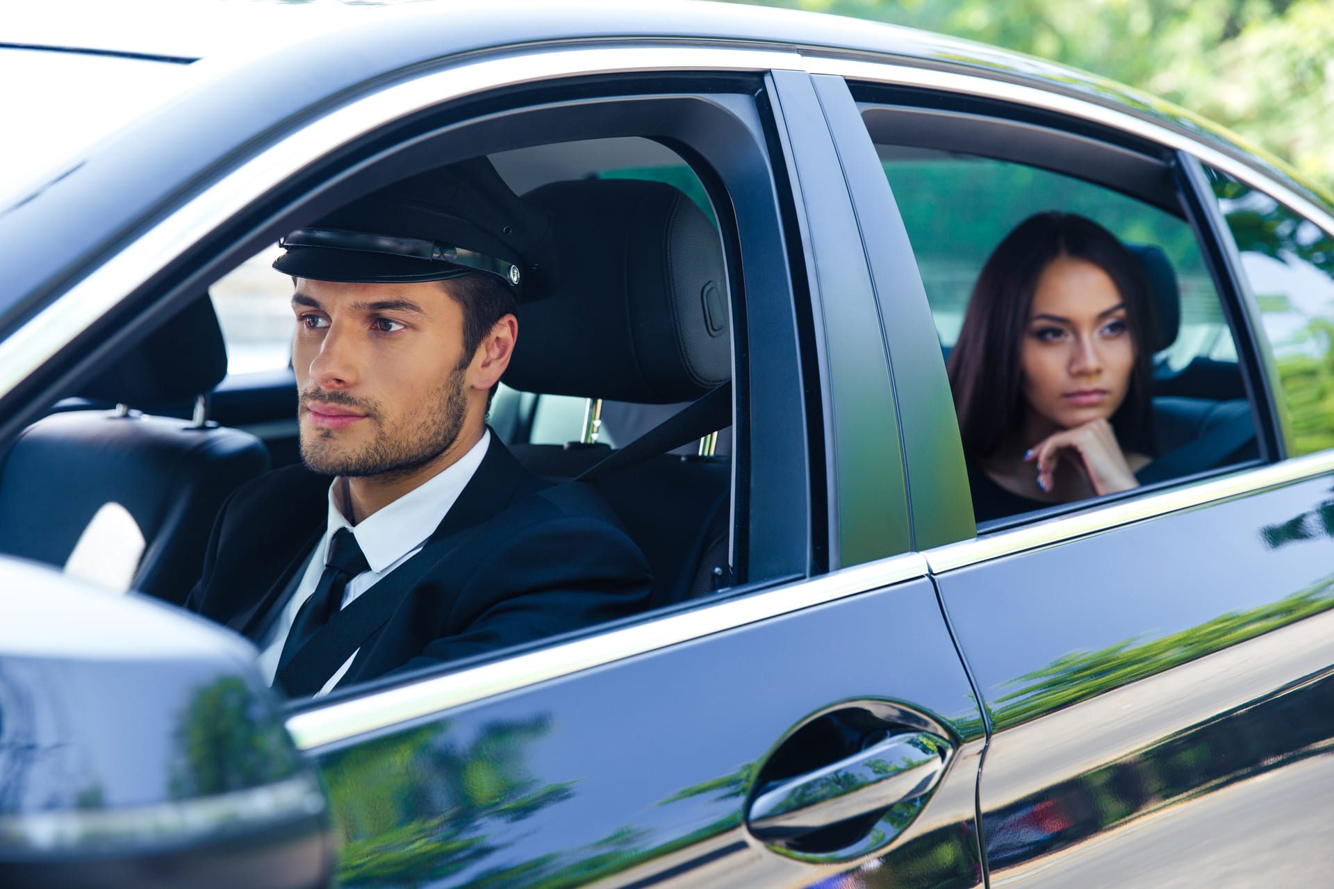 Airportmove driver and vehicle